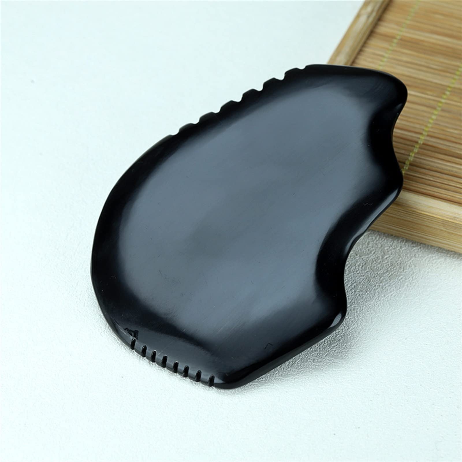 NHOSS Black Bian Stone Gouache Natural Stone Guasha Board Eye Body Scraping Massage Acupuncture Therapy Spa Care 1Pcs