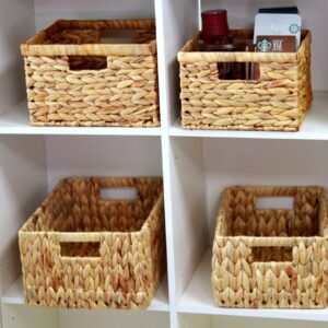 Rlosjin Wicker Storage Basket, Organization Basket, Storage Basket With Built-In Handles, Water Hyacinth Stand (2-Pack, Natural Hyacinth)11.4x11.4x7.1&9.8x9.8x6.5