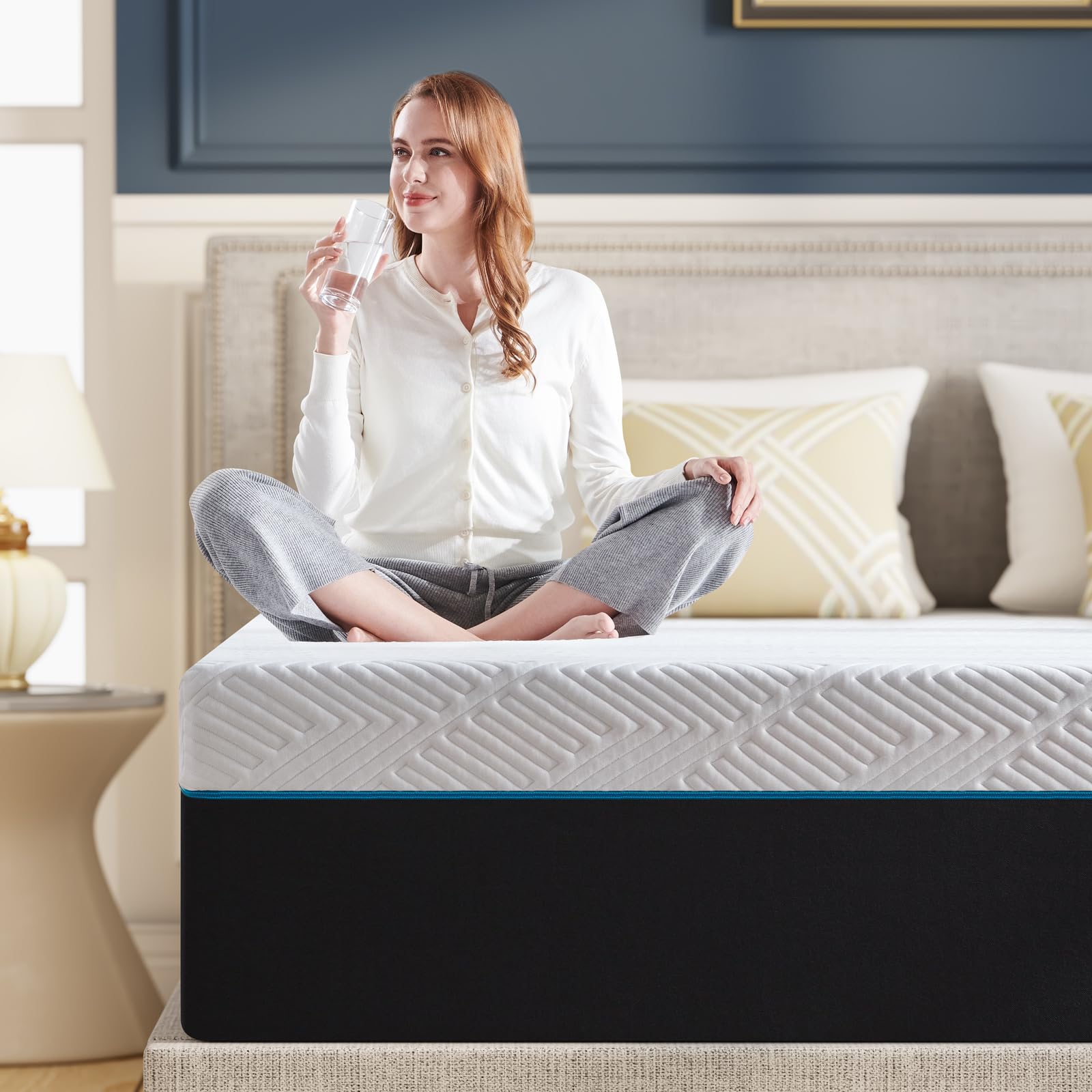 Twolike Queen Mattress,10-Inch Queen Size Foam Mattress in Box,Edges Support for Sleep Supportive,60" X 80" X 10"