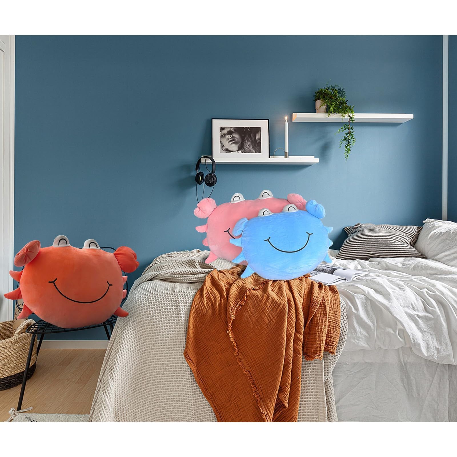 Yoholto Crab Plush Pillow, Crab Stuffed Animal, Birthday Home Decoration for Girls Boys (18.8 Inch, Blue)