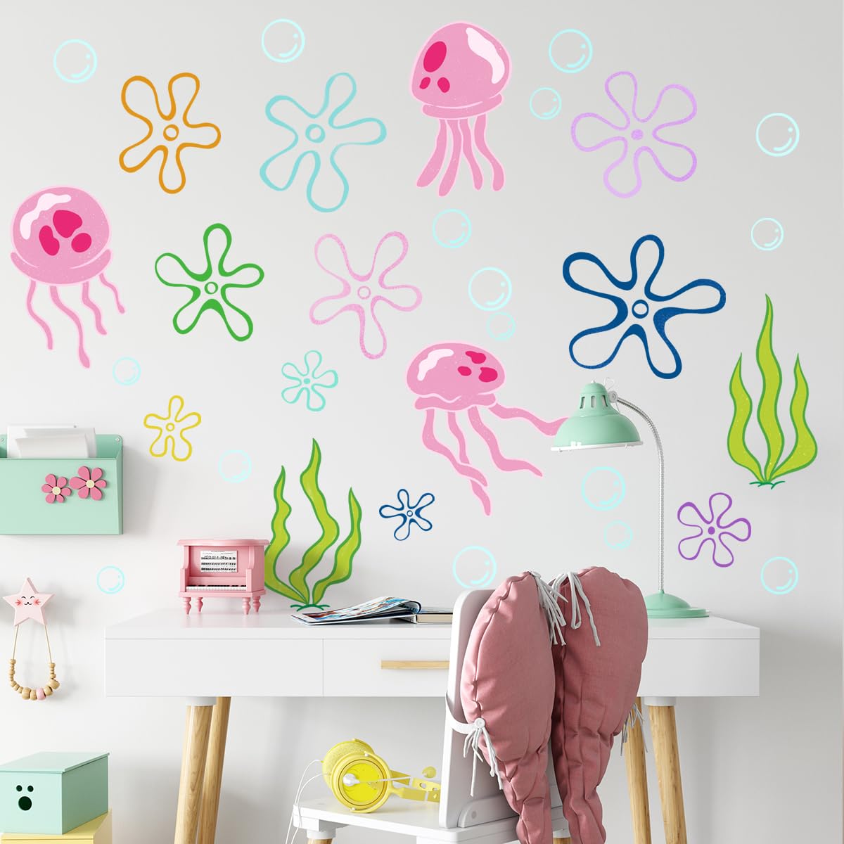 Under The Sea Jellyfish Bubbles Wall Stickers，Under The Sea Ocean Wall Decals，Removable Vinyl Under The Sea Decor，Underwater Sea Wall Stickers for Toddler Baby Nursery Living Room Office.