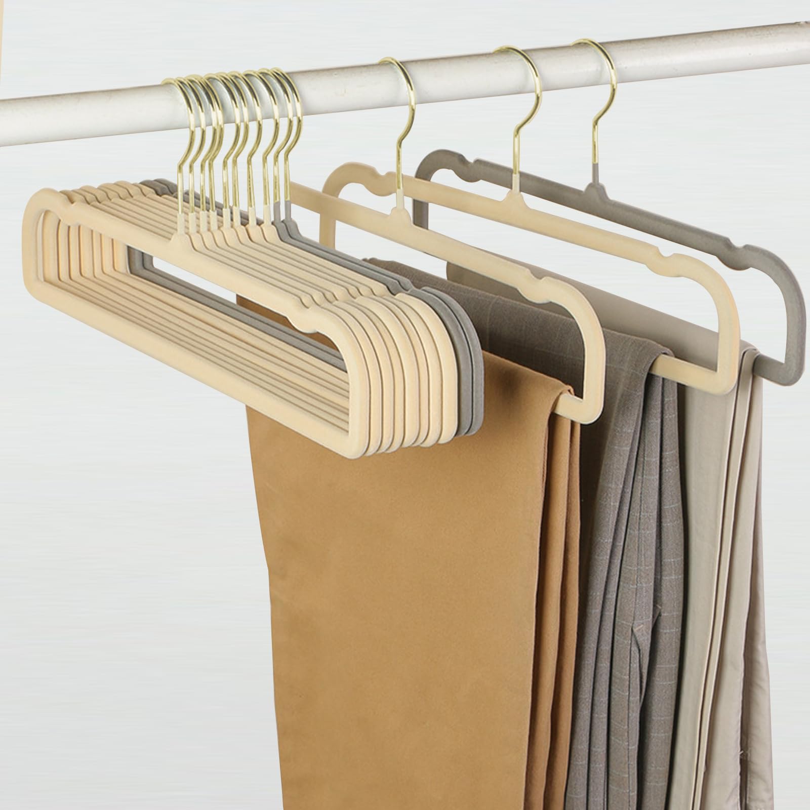 Gold Velvet Hangers 20 Pack,Velvet Pants Hangers with Gold Hook,Non-Slip Gold Velvet Hangers,Space Saving Slim Hangers 13.77inch