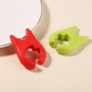 2pcs Spoon Pot Pan Holder, Silicone Pot Side Clamp Clip Spoon Rest for Stove Top Wok Spatula Cooking Utensil Holder Devil Spatula Bracket Clips on Kitchen Gift Gadgets Accessories(Green, Red)