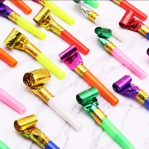 100 pcs party blower, colorful birthday noisemakers funny birthday blow horns squawkers party whistles new years party favors for kids adults