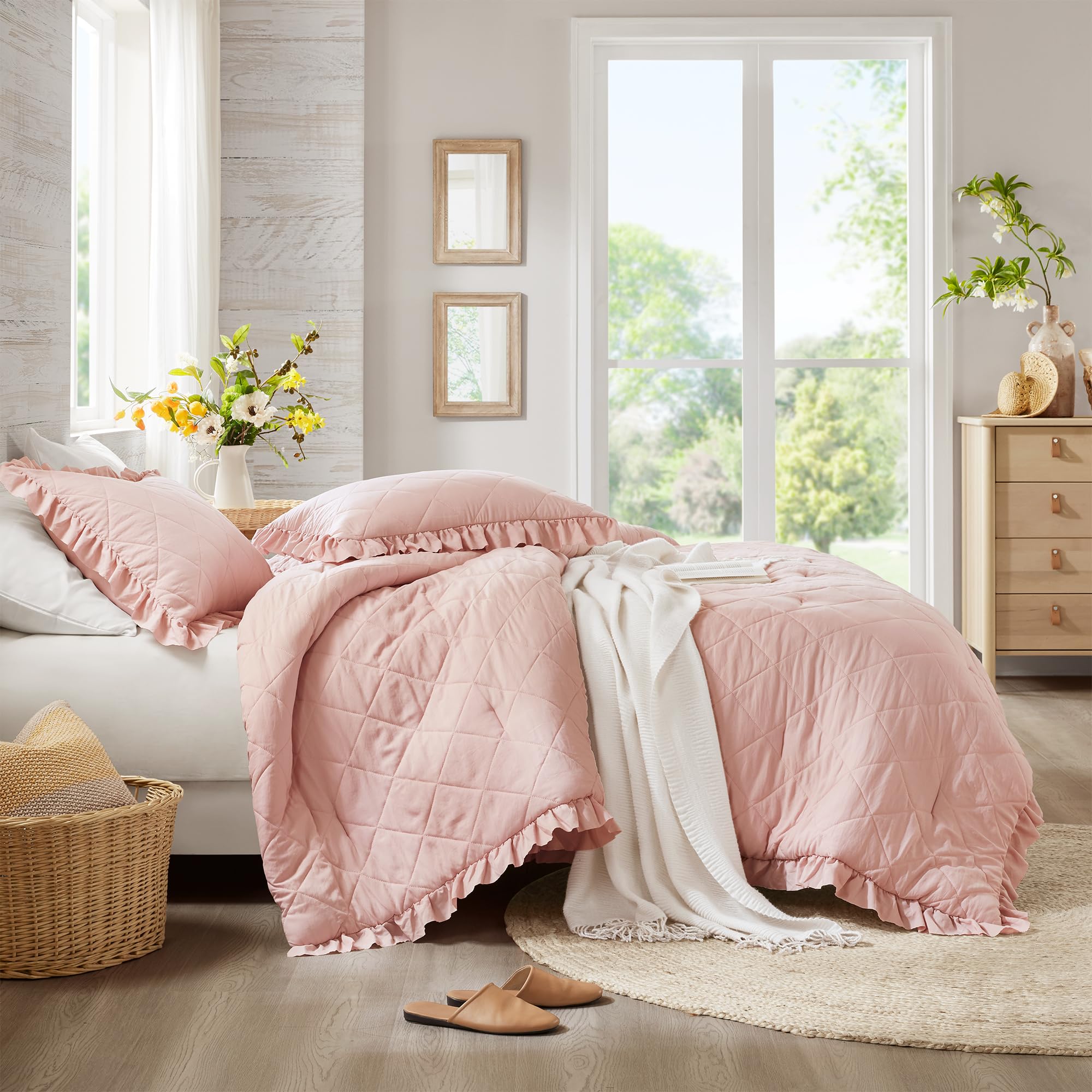 Degrees of Comfort Pink/Blush Ruffle Bedding Set, Shabby Chic Farmhouse Twin Size Comforter, Boho Fluffy Cozy Washed Microfiber Bed Sets for Girls, 3 Piece with Ruffled Pillow Shams