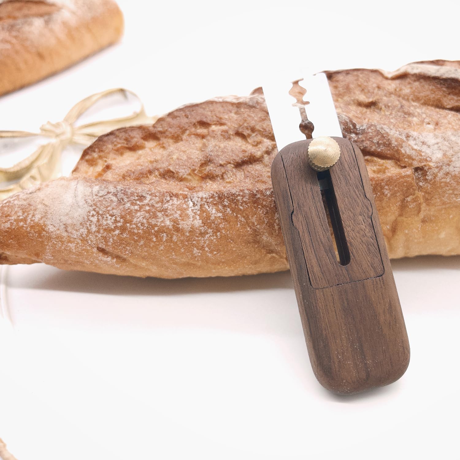 RillyRellow Extractable Bread Lame, Wooden Crafted Bread Lame Slashing Tool, for Dough Scoring Knife, Cut Patterns for Sourdough Bread Slashing, Black Walnut (Without Blade)