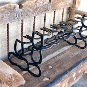 VOFMK Boot Rack, 6 Pairs of Boots, Horseshoe Decor, Horseshoe Art, Boot Holder, Shoe Organizer, Cowboy Boot Rack, Gift for her or him