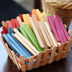 Hougnioe 200pcs Popsicle Sticks for Crafts,Wooden Sticks for Crafts, 4.5-inch Lolly Craft Sticks, Used for School, Handicraft Classes, Extracurricular Craft Production, Craft Model Building