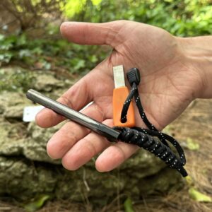 Camping Flint and Steel Fire Starter, 0.4x4in (10x100mm) Ferro Rod, HSS Striker, Paracord, Waterproof Outdoor Survival Kit aZengear