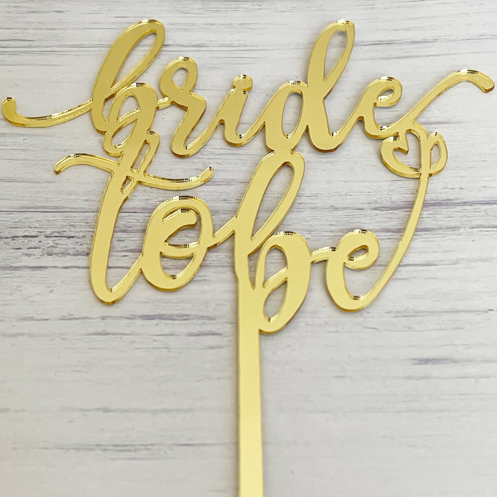 JIEEIN Bride to Be Cake Topper - Mirror Gold Acrylic - Sparkly Bridal Shower/Bachelorette Party Cake Topper