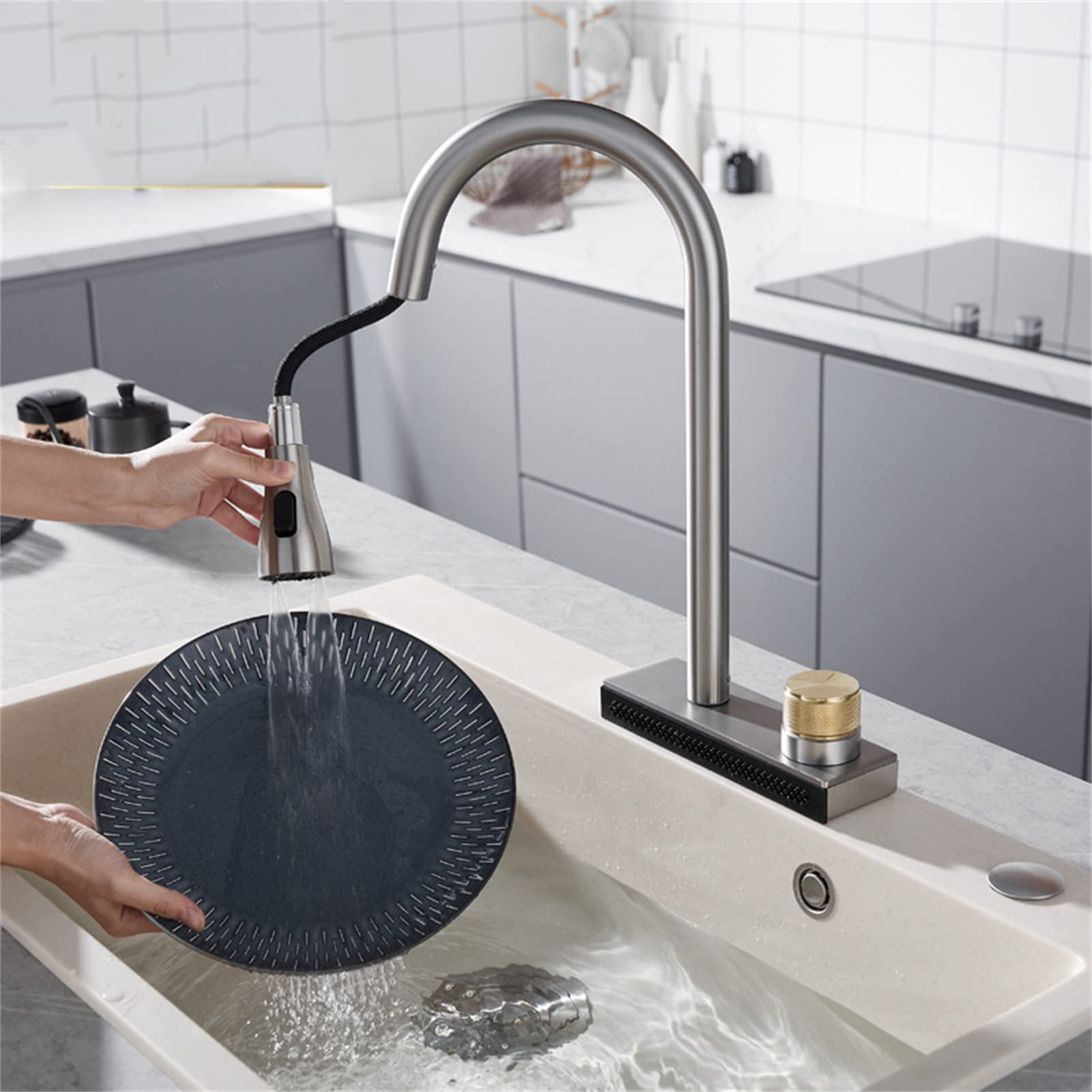 WTEZRSRGG Kitchen Faucet Pull Out, Big Waterfall Kitchen Sink Faucet with 3 Functions Sprayers, Single Hole Sink Mixer Kitchen Tap with Rotate Button,Black (Color : Brushed Gunmetal)