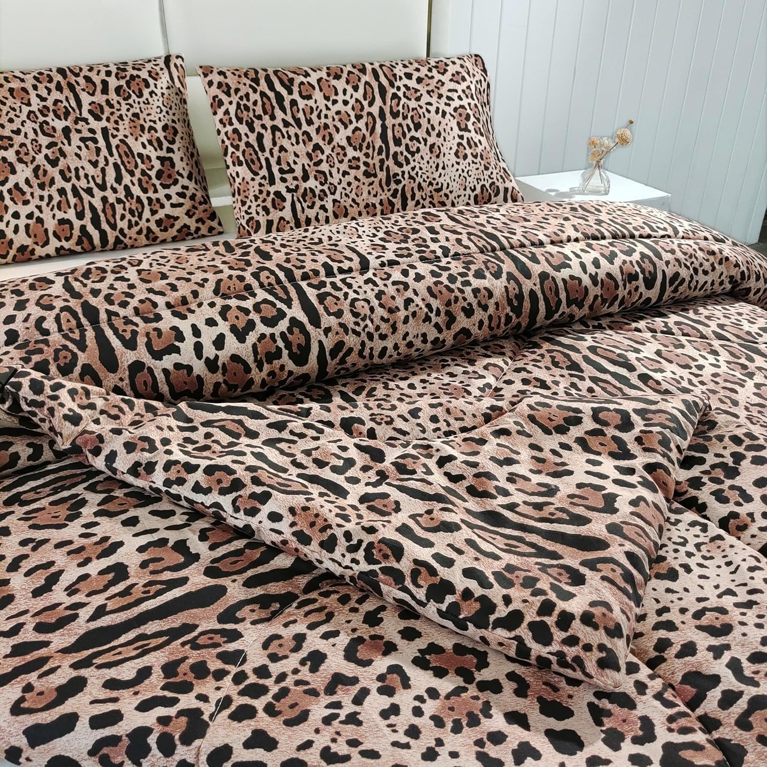 SDY 3PCS Leopard Comforter Set Queen, Animal Print Comforter Set Queen, Leopard Print Bedding Cheetah Print Comforter Set Queen, Bedroom Comforter Sets Queen for Kids, Toddler, Girls, Boys