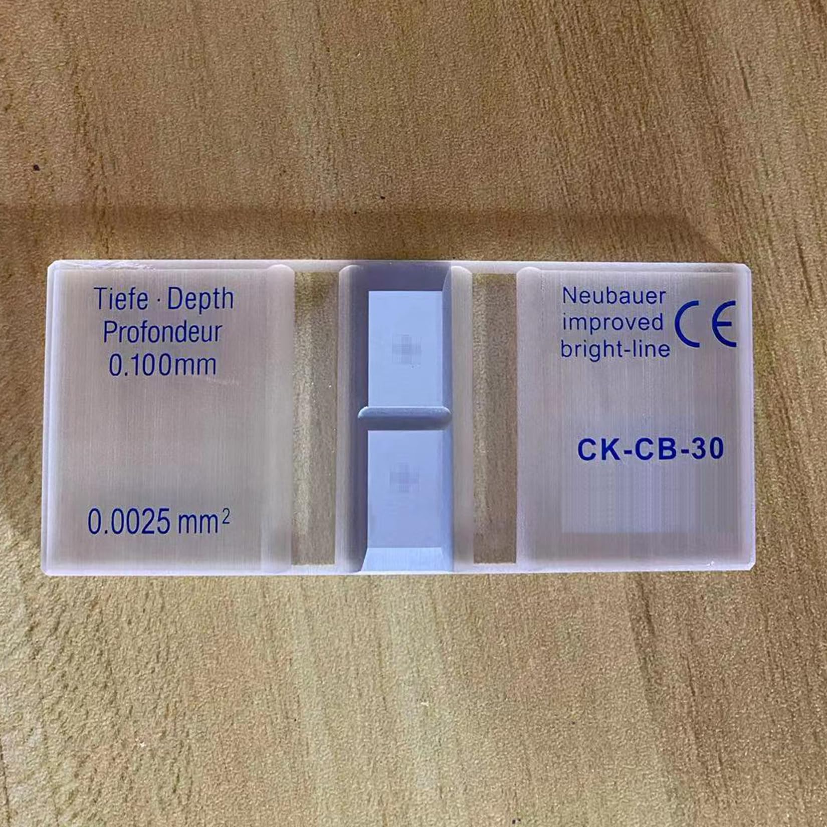 Gintison Cell Counting Chamber Hemocytometer Neubauer Improved Blood Counting Chamber with Bright Line and 2 pcs Coverslips