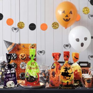 Halloween Treat Bags, Halloween Cellophane Treat Bags, 50 PCS Halloween Candy Bags, Halloween Cello Cookie Goodies Gift Bags with 50pcs Ties for Halloween Trick or Treat Party Favors Supplies, 5 Style