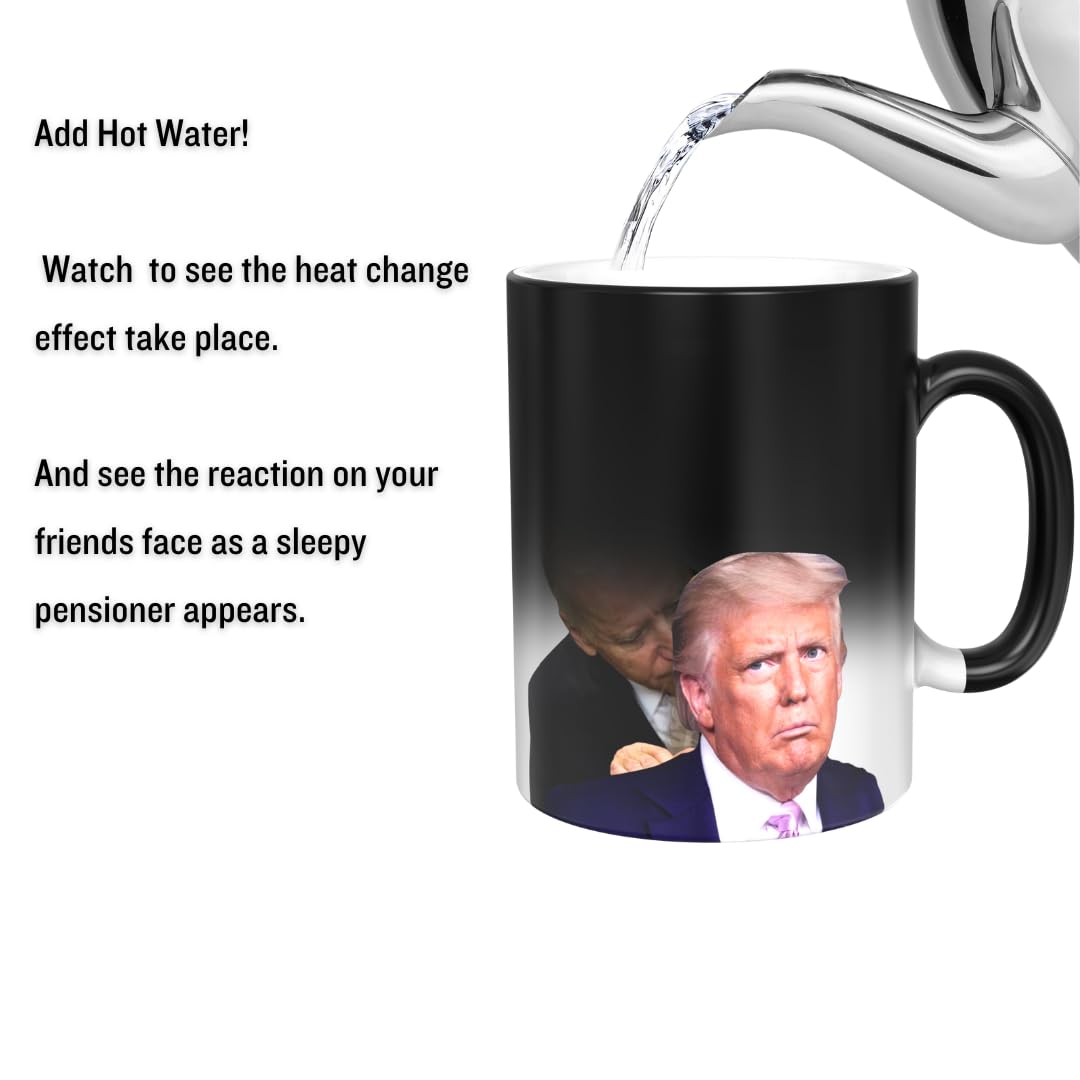 Turtle Straws Biden Sniffing Trump Mug - Funny Mug - Biden Appears as it Heats - Perfect Novelty Gag Gift - Office Joke - Funny Gifts - Magic heat change mug.