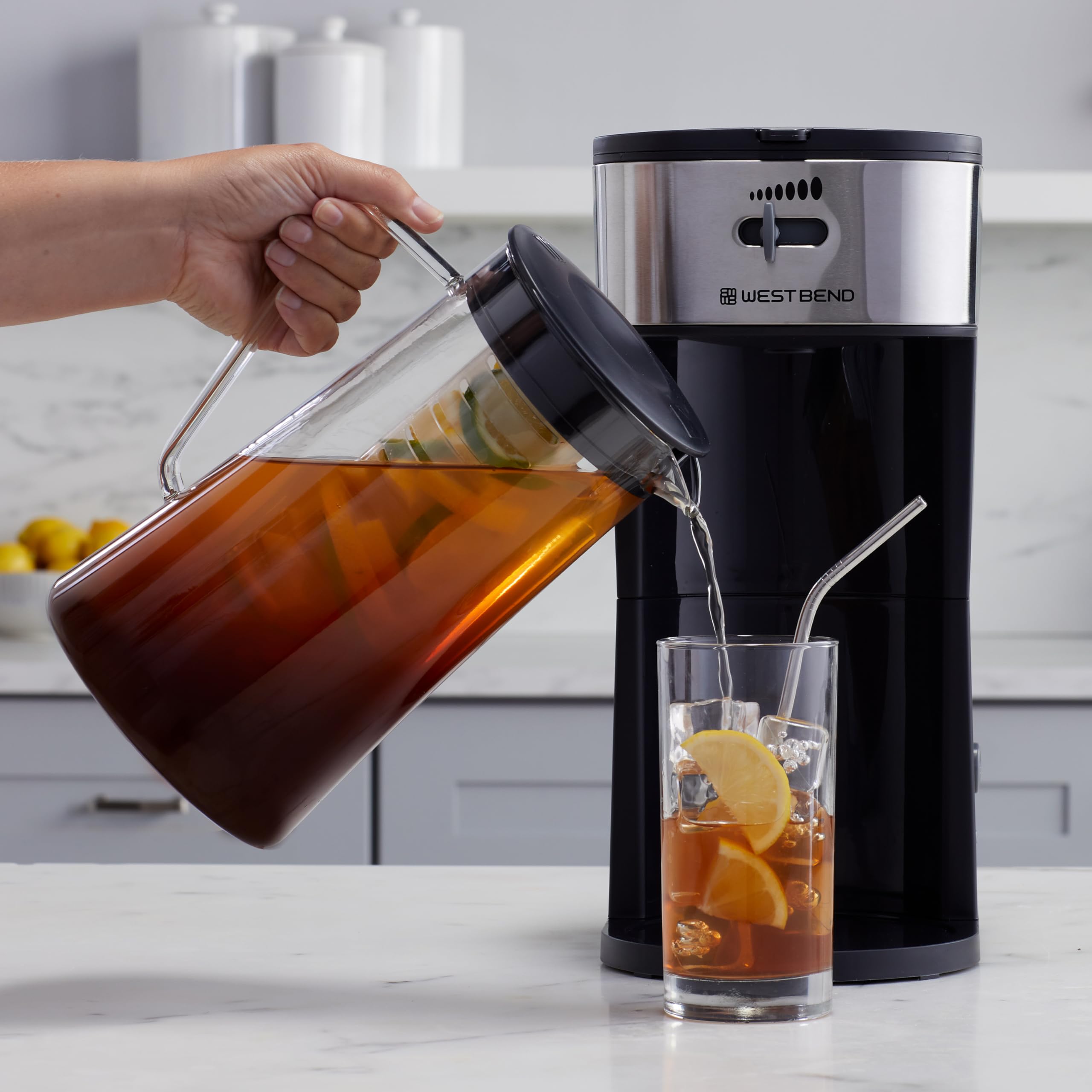 West Bend IT500-W Coffee Iced Tea Maker Includes an Infusion Tube to Customize The Flavor, Features Auto Shut-Off, 2.75-Quart, Black