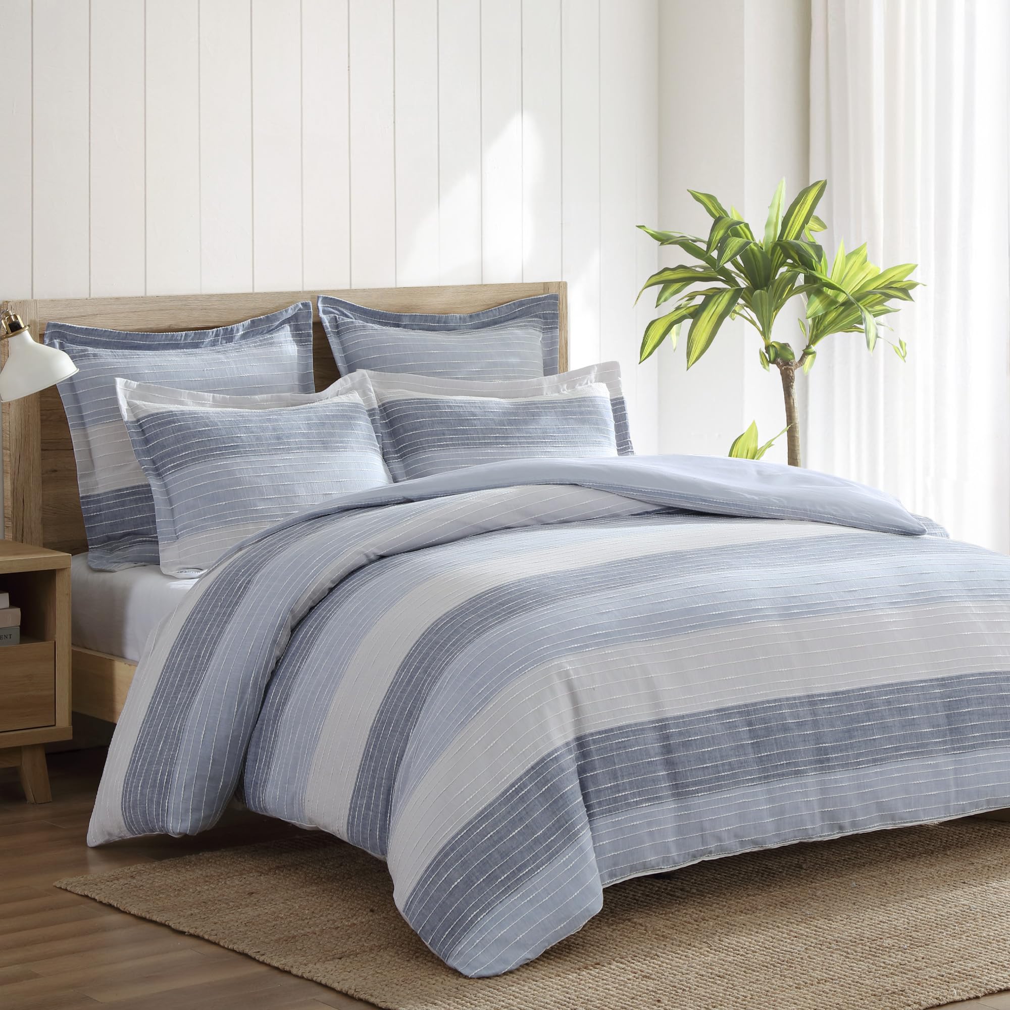 Levtex Home - Sand Stripes Blue Duvet Cover Set - King Duvet Cover (106 x 94in.) + Two King Pillow Shams (36 x 20in.) - Jaquard Stripe - Grey, Chambray, Blue, White - Cotton