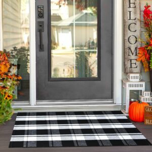 Ompaa Black and White Indoor Outdoor Rugs, 27.5x43 Inch Hand-Woven Cotton Buffalo Plaid Checkered Rug, Anti-Skid Layered Doormats, Machine Washable Front Porch Door Mats for Farmhouse Entryway Patio