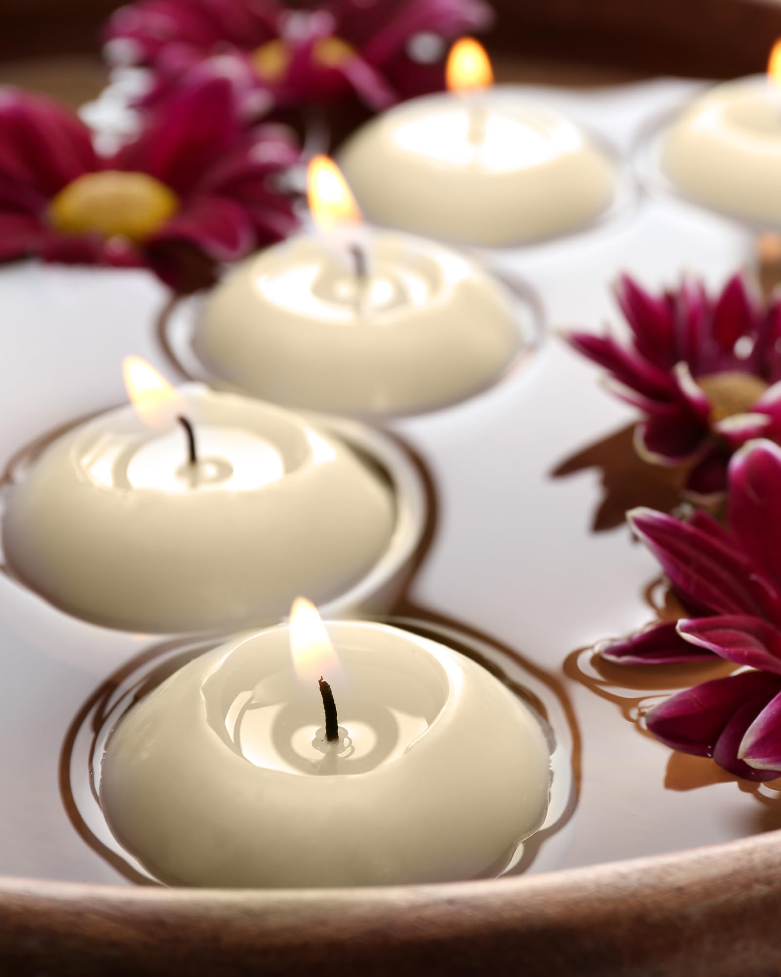 Treela 80 Pcs 1.73 Inch Unscented Floating Candles, Dripless Tealight Candles Home Decorations, Cute and Elegant Burning Candles for Wedding Vases Centerpieces Party Accessories (Ivory)