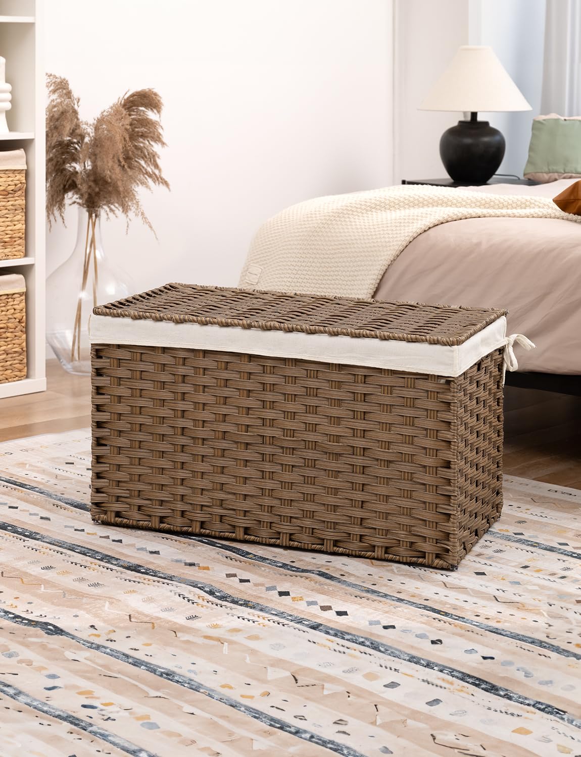 StorageWorks Storage Basket with Lid, 160 Liter Storage Box, Wicker Blanket Storage Basket with Handles, Foldable, Removable Fabric Liner, Metal Frame, For Bedroom, Laundry Room, Brown