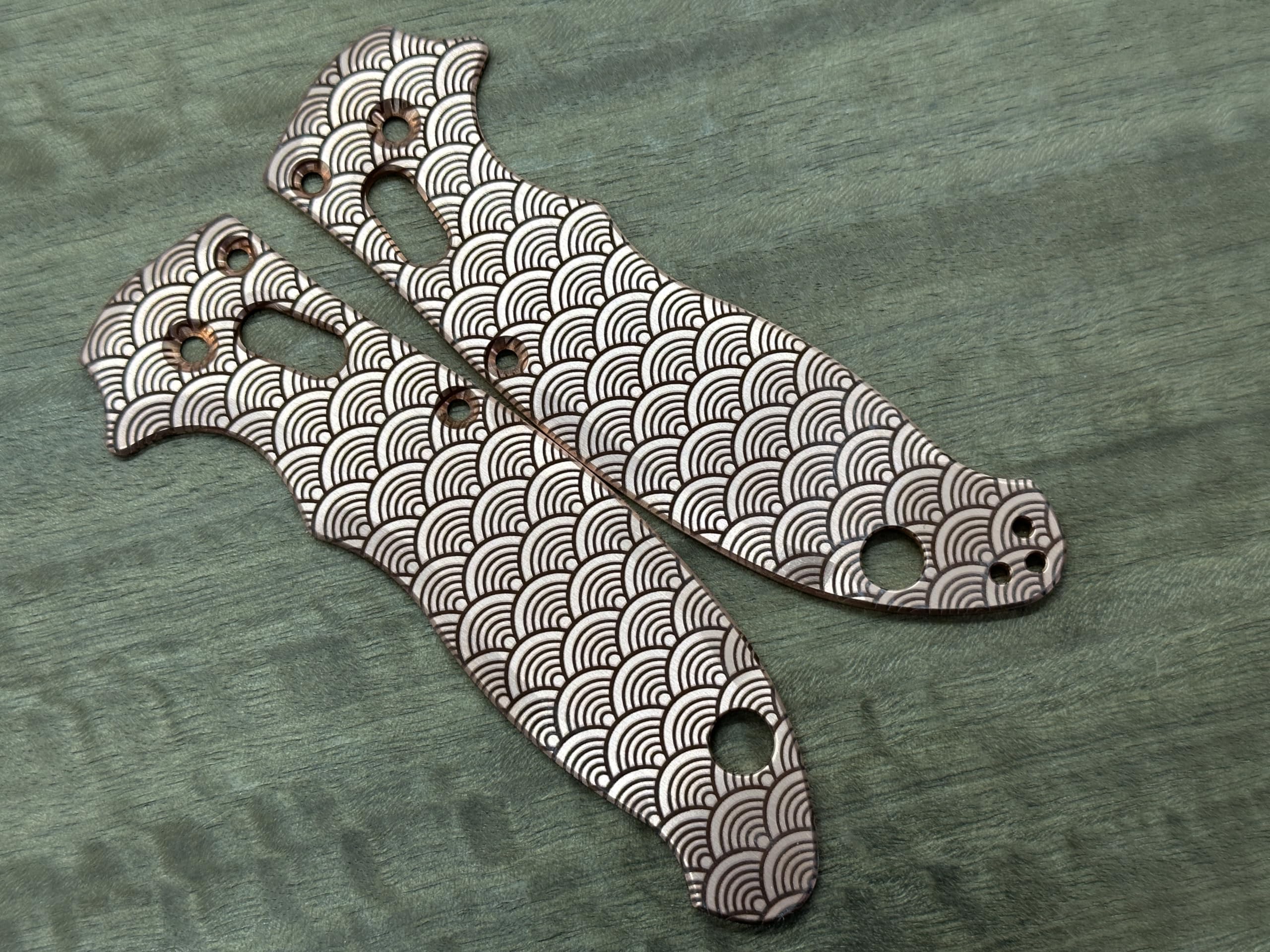 SEIGAIHA Copper scales for Spyderco MANIX 2