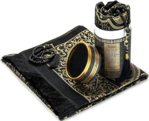 rolezyum muslim prayer rug and prayer beads with elegant design cylinder gift box, janamaz, sajadah, soft islamic gifts set, carpet mat, taffeta fabric (black)