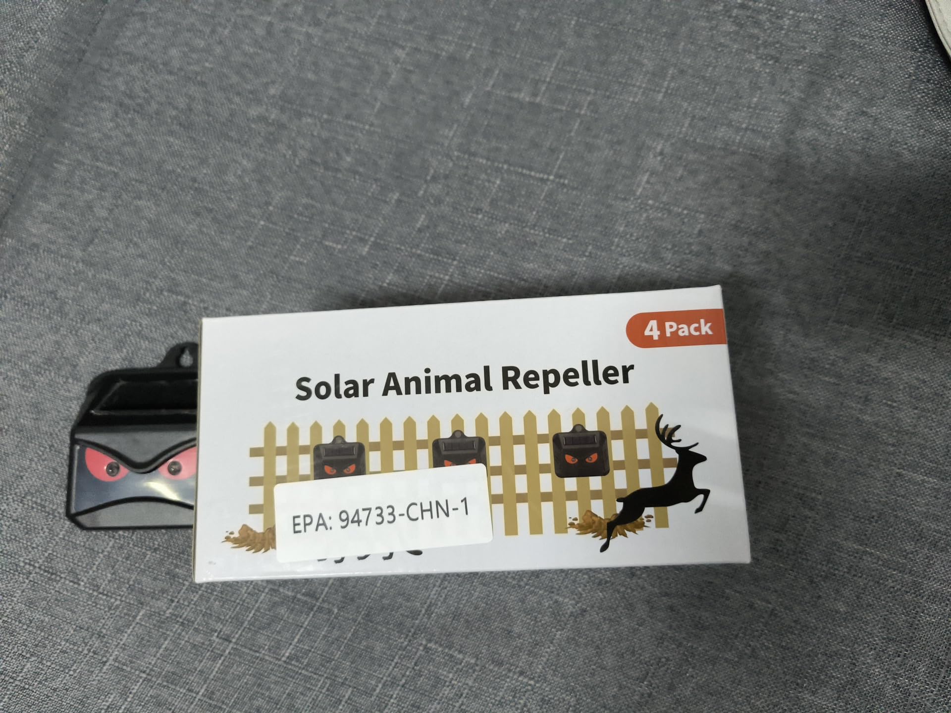 Solar Animal Repeller,8 Packs Upgraded Coyote Deterrent with Flashing Lights Deer Repellent Devices Predator Eyes for Raccoon Fox Skunk Predator Lights for Chicken Coop Yard Farm Predator Protection