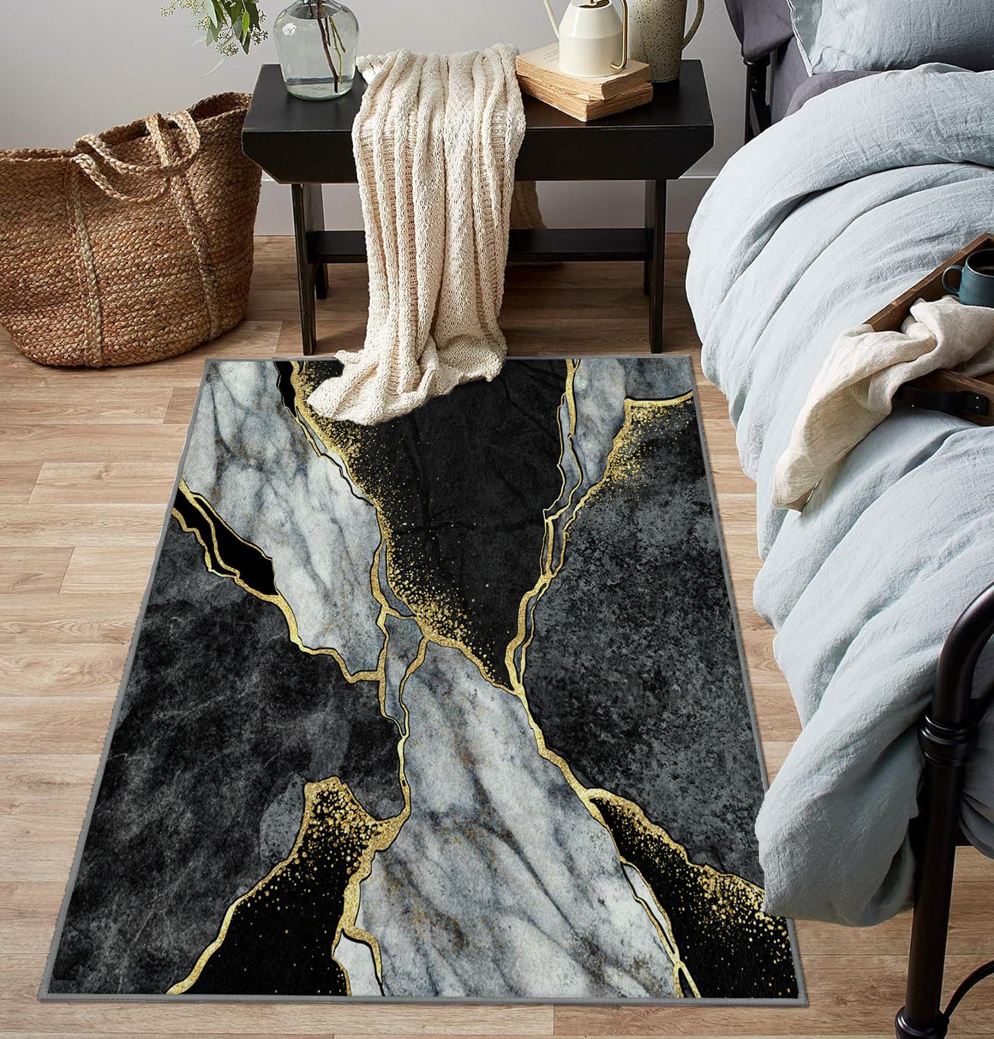 HUXJOKO Area Rug Abstract Black and Gold Marble Veins Home Decor Non-Slip Rugs Machine Washable Doormat Carpet Mat for Living Room Bedroom Kitchen Kindergarten Room Classroom,5' x 7'