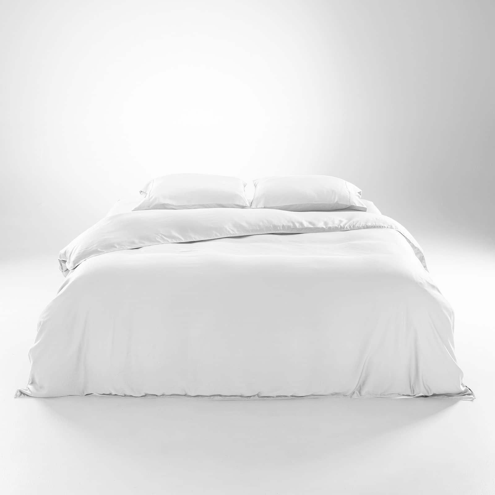 Olive + Crate Luxury 100% Lyocell Eucalyptus Duvet Cover Set Queen Size, Tencel 3PC Vegan Bedding Set, Soft White Cooling Duvet Cover for Hot Sleepers & 2 Pillowcases, White Snow (90" x 88")