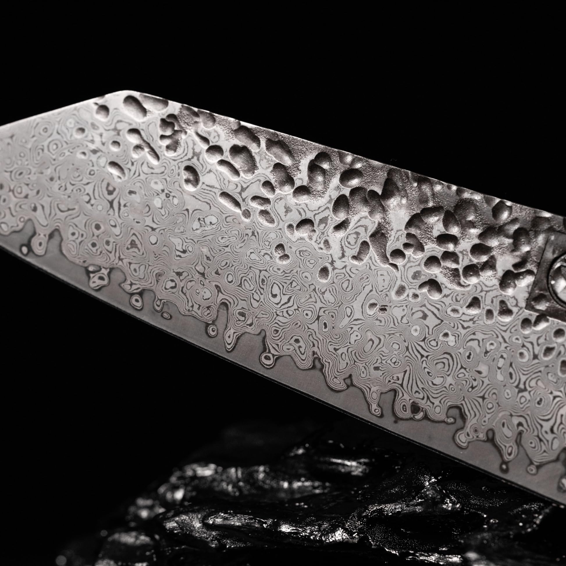 The Cooking Guild - Bunka Knife 7-inch Crafted from 67 layers Japanese Damascus Steel - Razor Sharp and Perfectly Balanced for Precision Cutting - Includes Protective ONYX Sheath