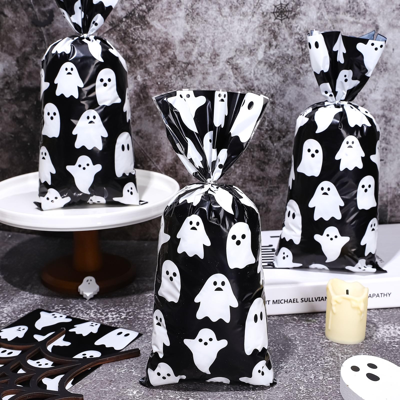 Whaline 100Pcs Halloween Cellophane Treat Bags with Silver Twist Ties Black White Ghost Plastic Candy Goodie Bags Party Favor Bags for Halloween Party Favors