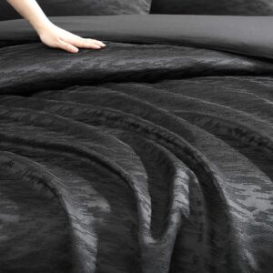 Vera Wang - King Duvet Cover Set, Luxury Textured Weave Bedding with Matching Shams, Ideal for All Seasons, Oeko-Tex Certified (Illusion Black, King)