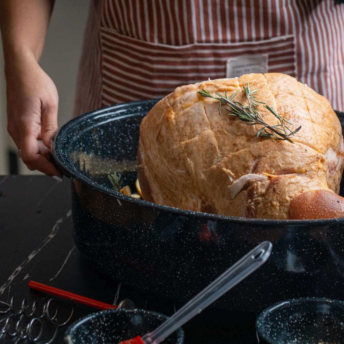 Granite Ware 19 inch oval roaster with Lid, Oval Rack included (Speckled Black) - design to accommodate up to 20 lb poultry/roast. Resists up to 932°F