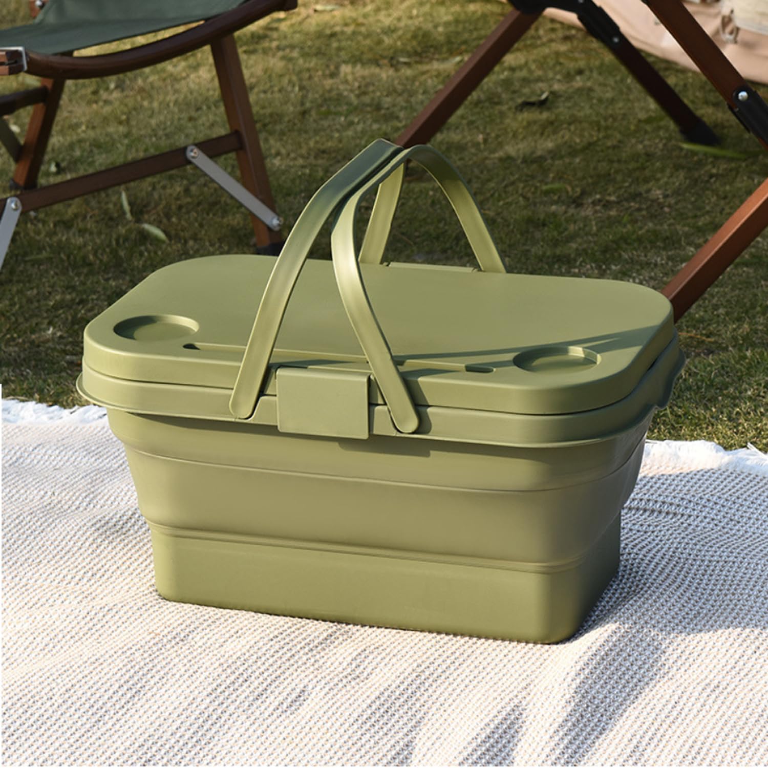 KERHAND Outdoor Foldable Silicone Bucket with Lids,Collapsible Storage Bins & Picnic Basket,Silicone+Plastic Ice Bucket Car Organizer for Tool/Books/Snack/Beer (30 L)