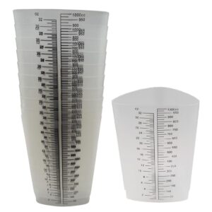 32 oz Graduated Plastic Triangular Container Three-Sided Beaker for Measuring and Mixing (Pack of 20)