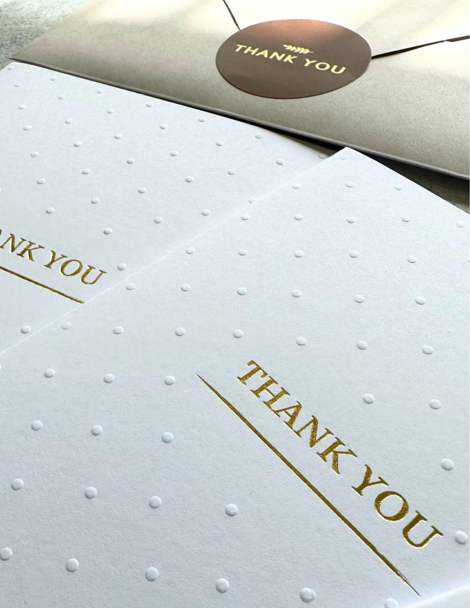 RUN2PRINT Elegant White Thank You Cards With Envelopes & Gold Foil Sticker Bulk - Suitable for Wedding, Baby Shower, Business, Graduation, Bridal Shower, Funeral All Occasion Cards (White Pack of 36)