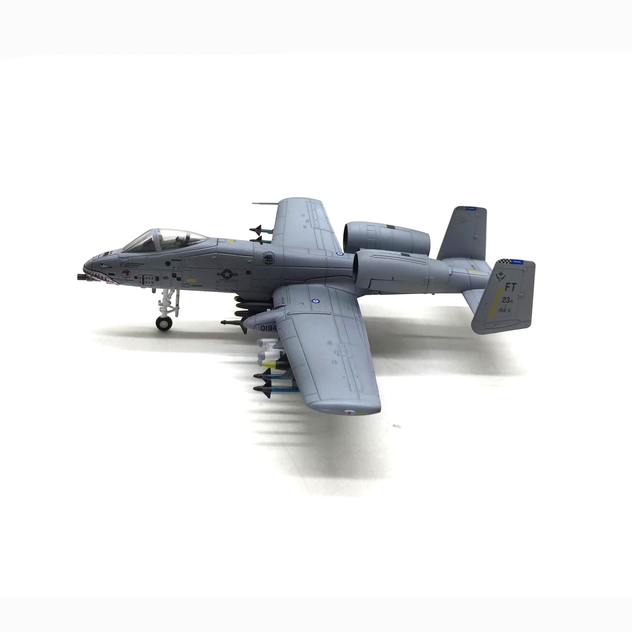 Enatuther 1/100 A-10 Warthog Model A10 Thunderbolt II Jet Plane Attack Plane Fighter Military Model Diecast Plane Model for Collection or Gift