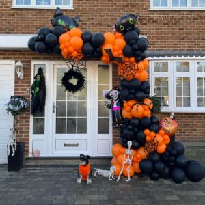 ADOINBY Black and Orange Balloons, 70Pcs 12inch Black Orange Latex Balloon and Confetti Balloons for Halloween Celebration Trick or Treat Party Spooky Ghost Party Bar Anniversary Graduation Decoration