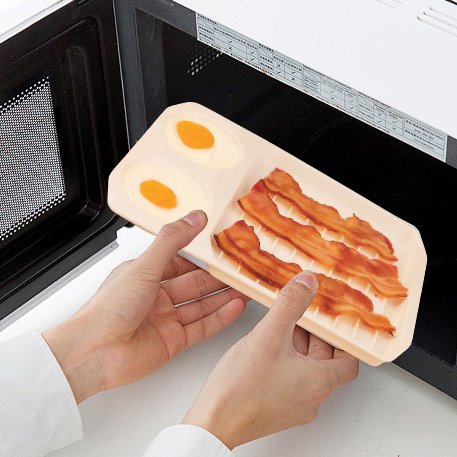 Jeorywoet Bacon Cooker for Microwave Oven, Microwave Bacon Cooker 11x8in Grooved White Microwave Bacon Tray with 2 Egg Poachers Non-Sticky Safe and Quick Classic Bacon Pan Gift, Bacon Cooker