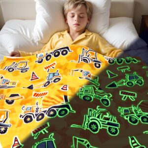 Excavator Toys Gifts for Kids Glow in The Dark Truck Blanket Construction Blankets Soft Tractor Throw Blankets Boys Car Theme Decor Blanket 40"×50"