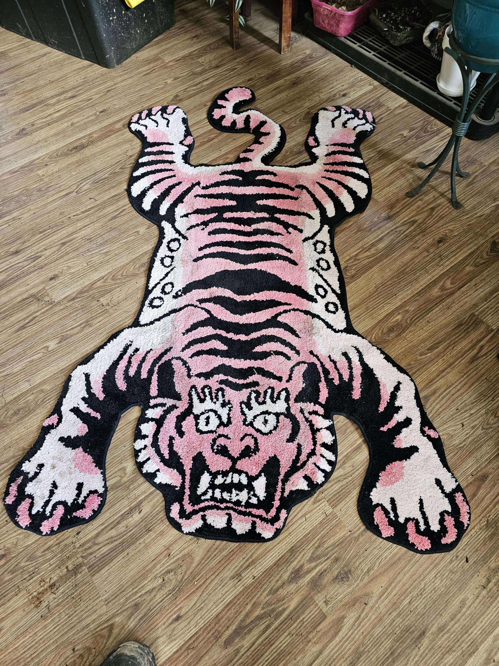 Generic 5ft Pink Tibetan Tiger Area Rug pet Bed Tufted High Pile XLarge Indoor Machine Washable Carpet Nonslip TPR Backing - Bedroom, Bathroom, Living & Dining Room