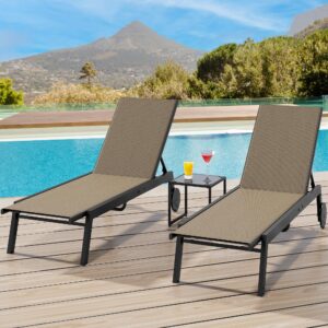 YITAHOME Patio Chaise Lounge Set of 3, Outdoor Lounge Chairs with Side Table, Adjustable Backrest Poolside Loungers with Wheels for Pool Beach Patio Lawn Porch - Brown