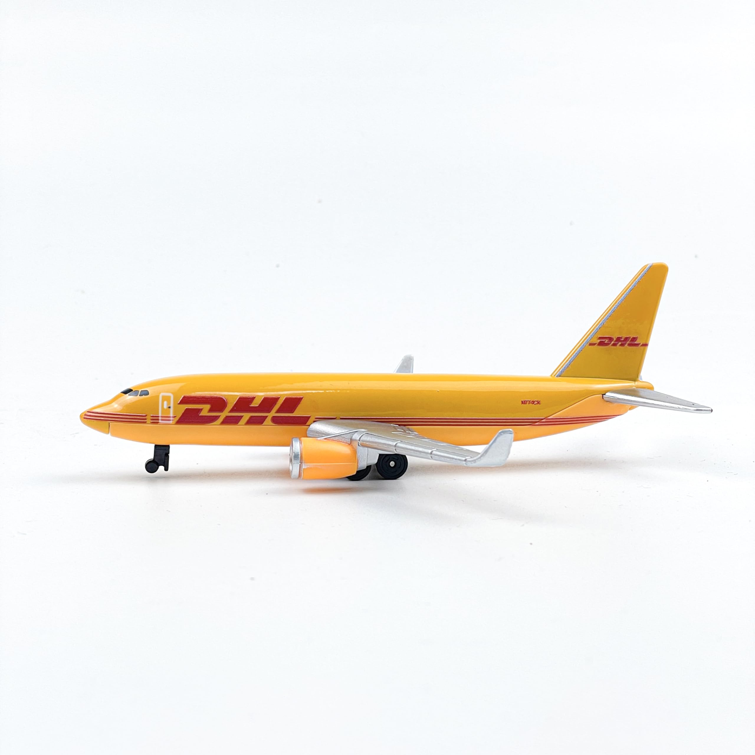 AVIAMUSE DHL Airplane Model, Single Plane Die-cast Model Planes Aircraft Suitable for Collection & Christmas, Birthday Gifts