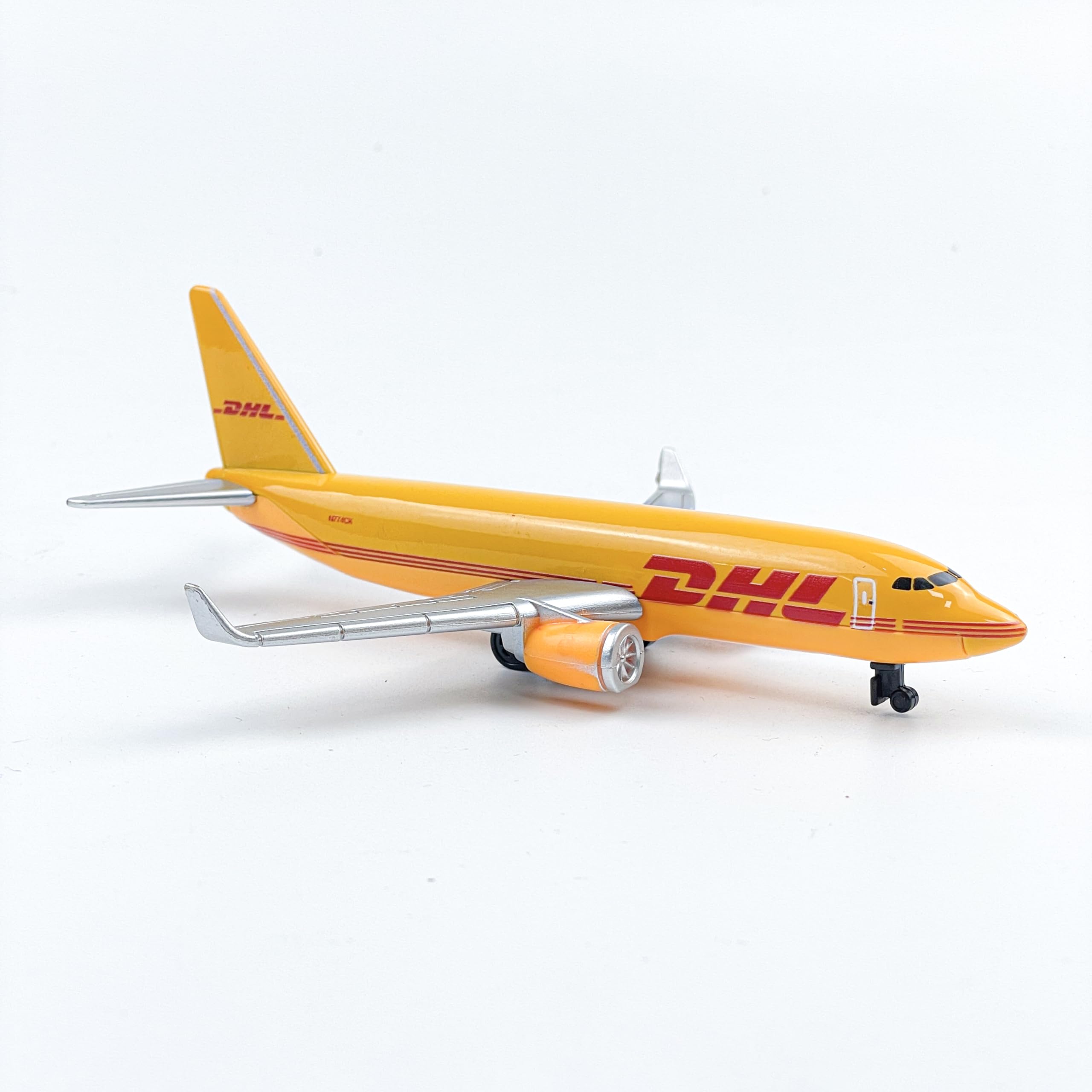 AVIAMUSE DHL Airplane Model, Single Plane Die-cast Model Planes Aircraft Suitable for Collection & Christmas, Birthday Gifts