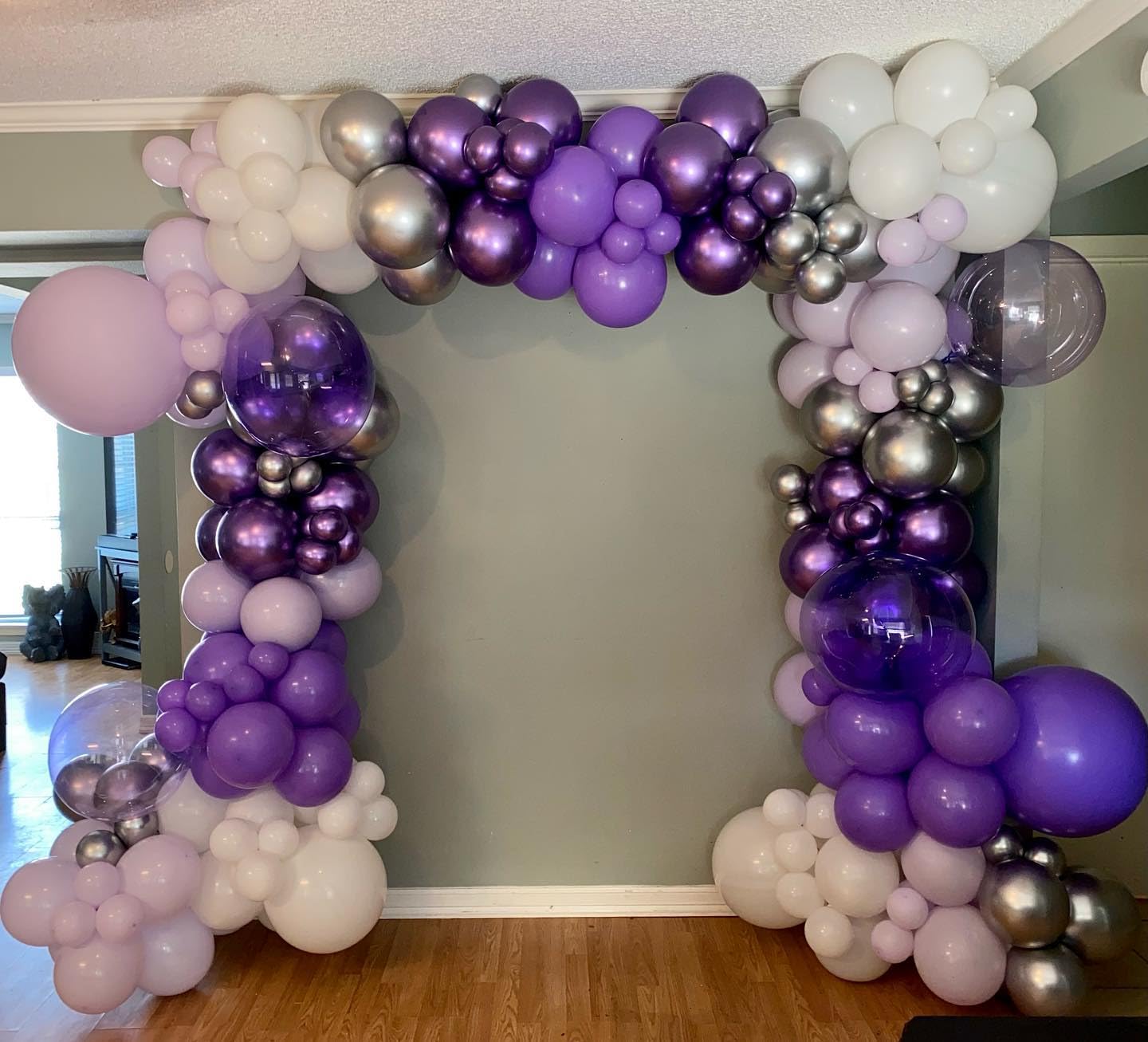 HKYOOD 128Pcs Purple Balloons Garland Arch Kit - 18 12 10 5 inch Pastel Purple Metallic Purple Metallic Silver Latex Balloon for Birthday Baby Shower Bridal Shower Wedding Princess Party Decorations