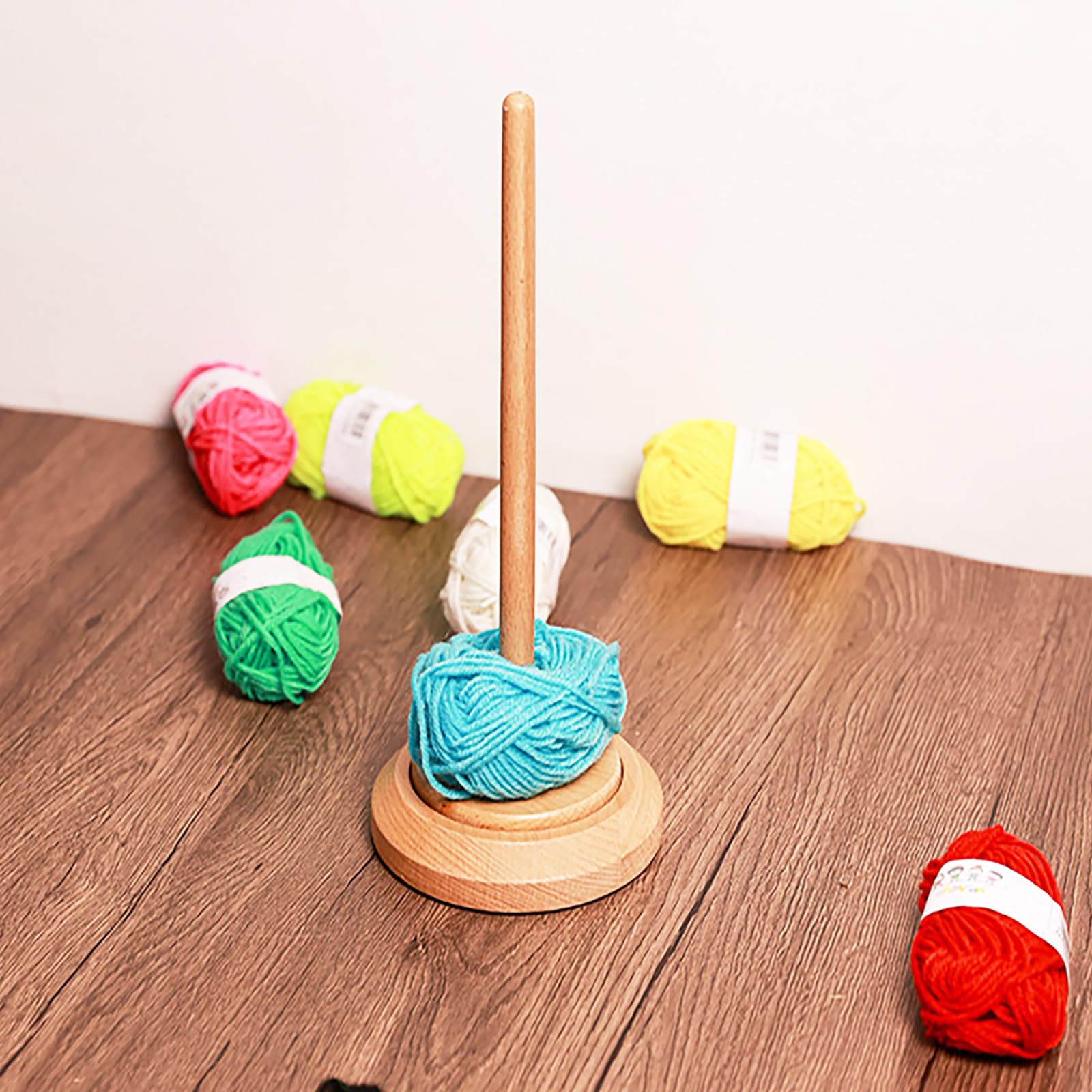 Wooden Yarn Holder for Crocheting, Yarn Ball Holder Bearing Twirling Mechanism Knitting Ball Stand,Classic Yarn Dispenser for Crocheting, Gifts for The Knitter