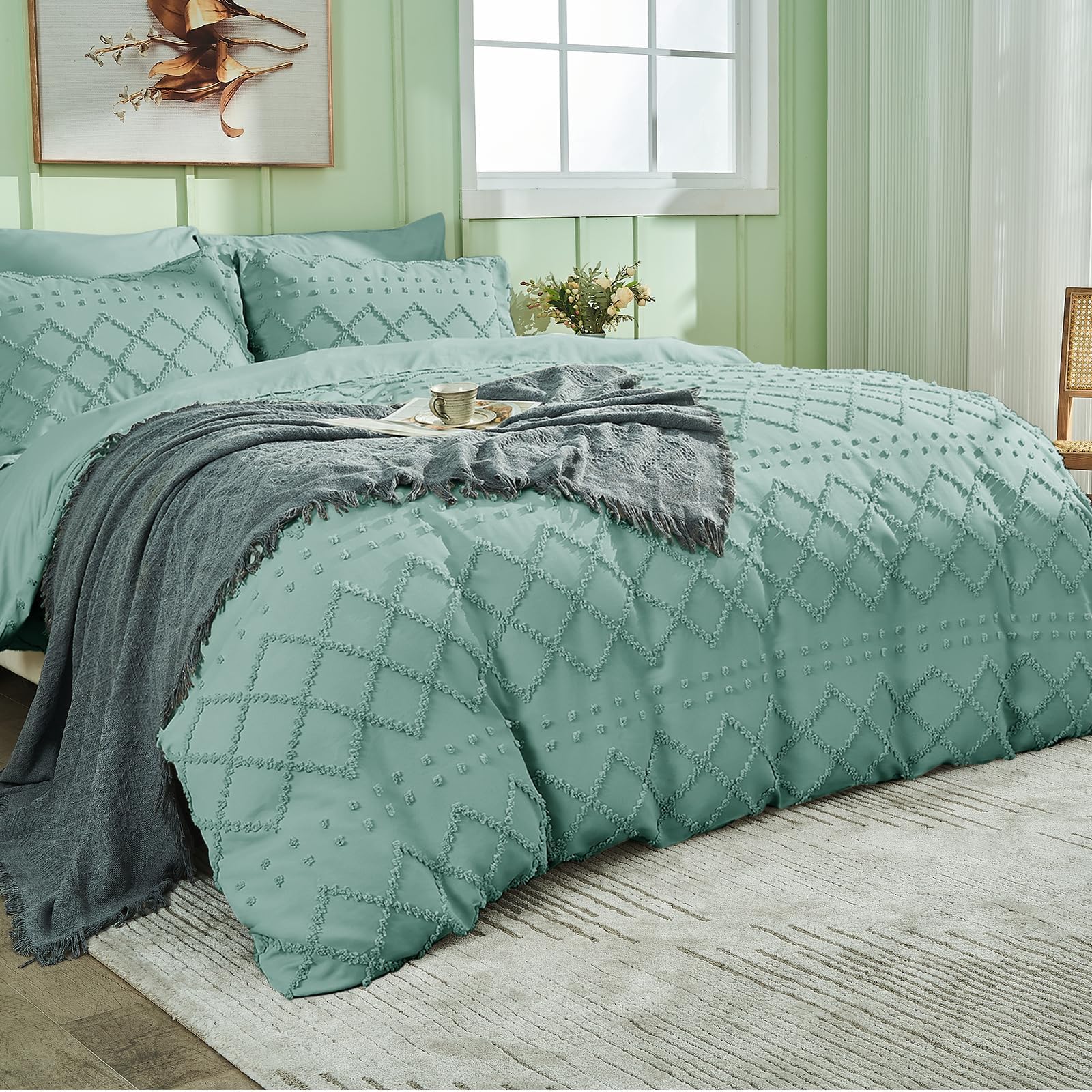 HYMOKEGE Duvet Cover Queen Size, Boho Tufted Queen Duvet Cover 3 Pieces, Soft & Lightweight Shabby Chic, Embroidery Bedding for All Seasons, 1 Duvet Cover 90" × 90" & 2 Pillow Shams, Sage Green