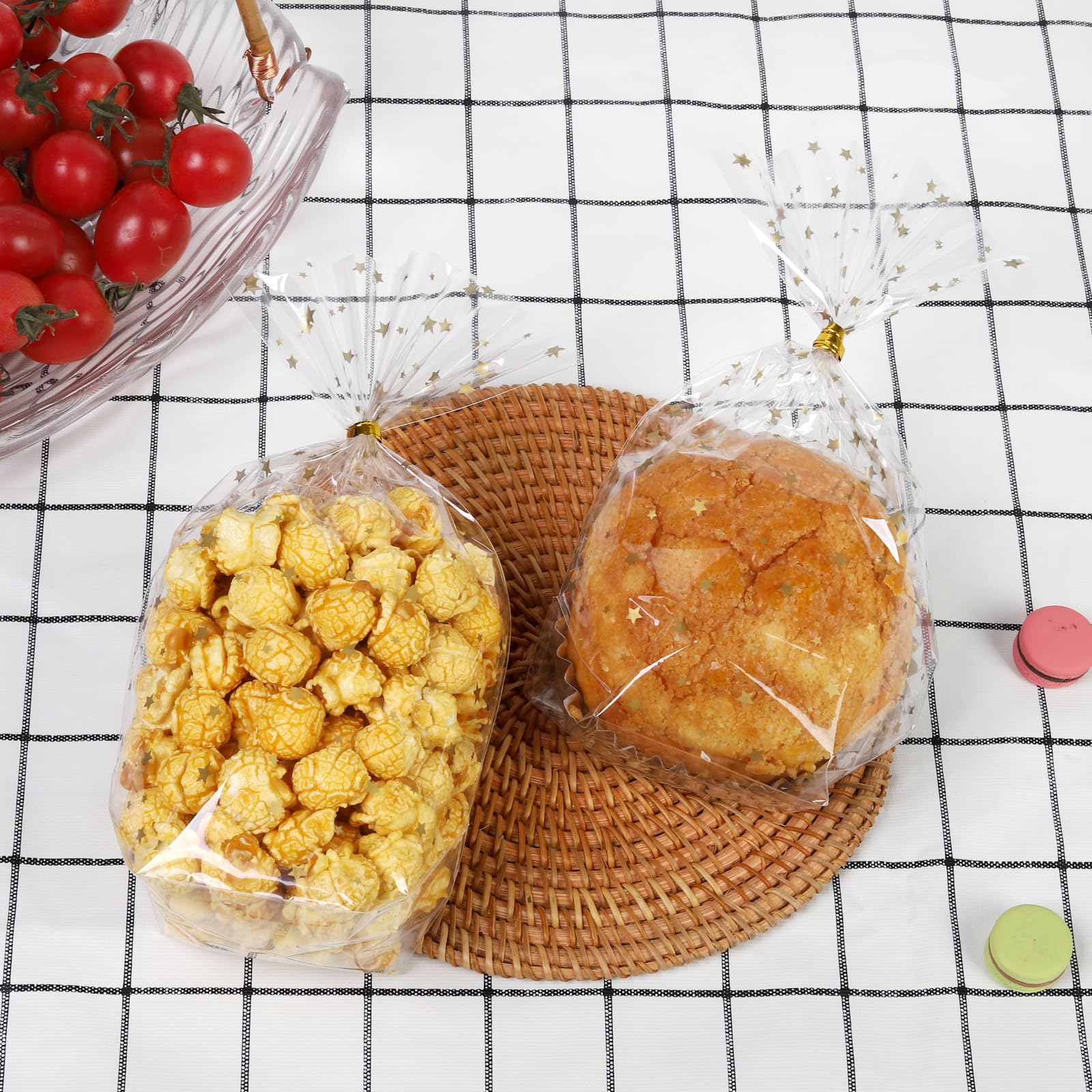 Djpoaug 100pcs Clear Cellophane Wrapped Small Gift Plastic Bags,Star Packaging,Organza Corner Bag,100pcs Twist Ties For Small Gifts,Party Favours,Biscuits,Candies(5.7 * 9.25in) (Gold)