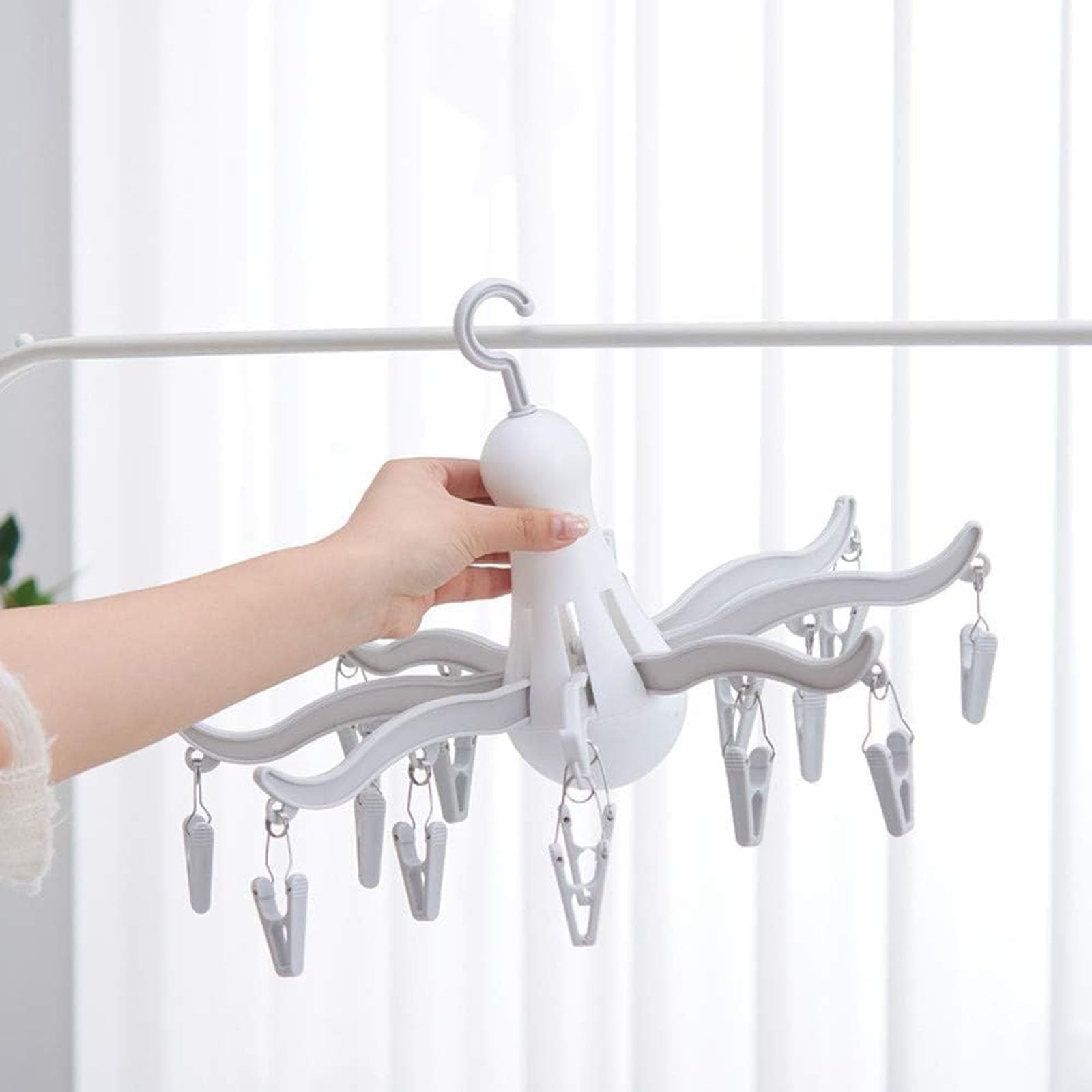 Rogess Octopus Drying Hanger, Clothes Drying Hanger with Clips, Sock Hanger for Drying, 8-Claw Octopus Hanging Dryer with 16 Clips Small Hanger, Travel, Indoor Outdoor use (Gray)