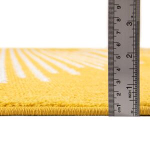 Unique Loom Kai Collection Area Rug - Warrior (4' x 6' Rectangle Yellow/Ivory)